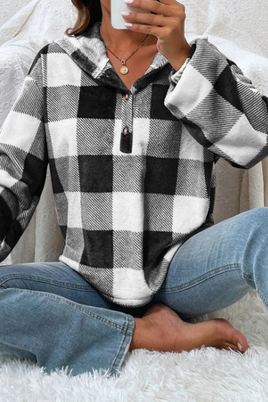 Plaid Pullover Hoodie seating